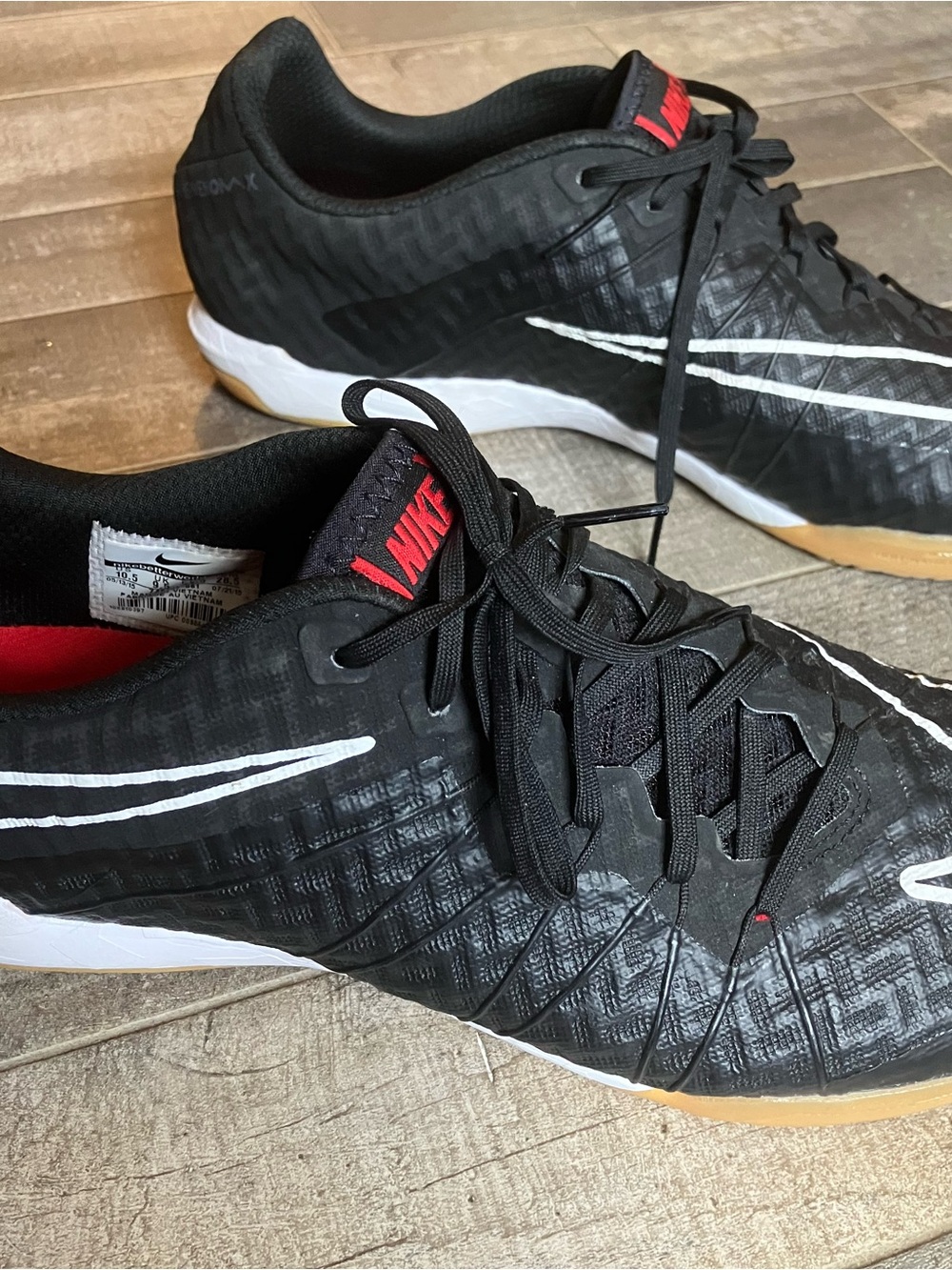 Nike Black and White Indoor Training Shoes with Red Accents